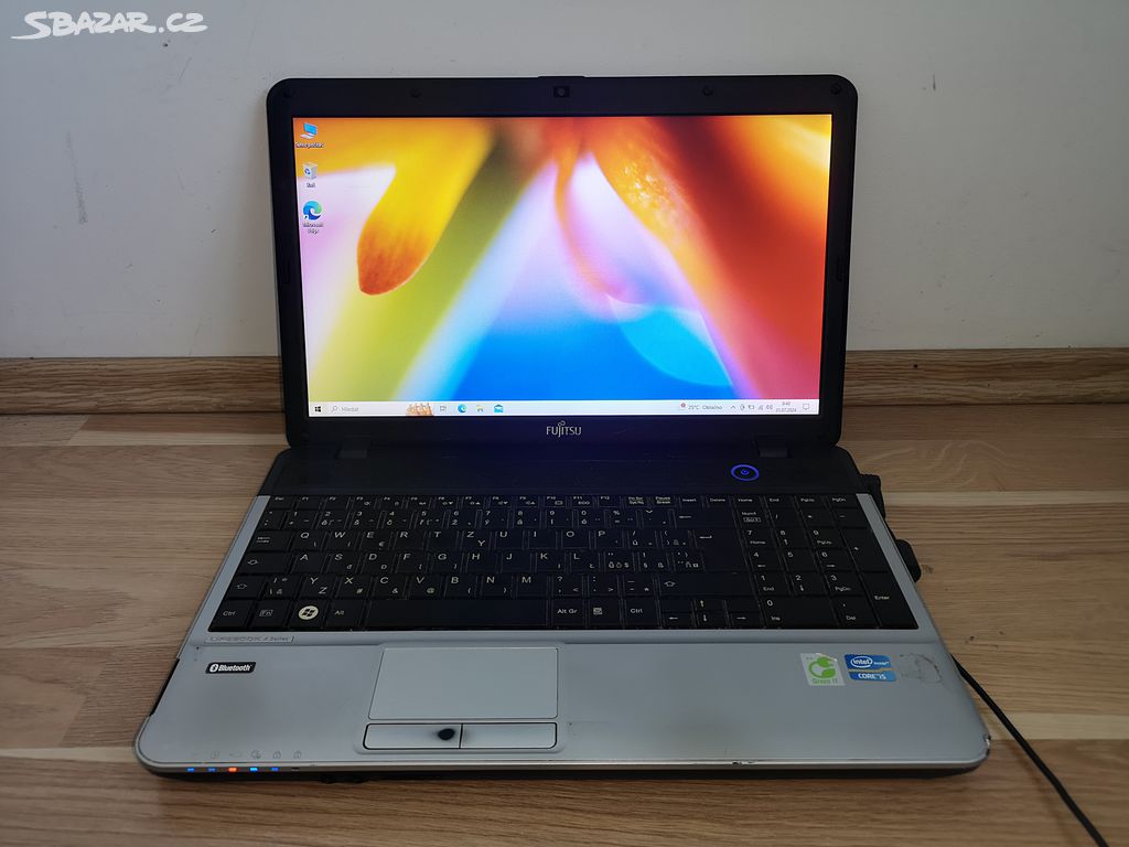 Notebook Fujitsu LifeBook A531