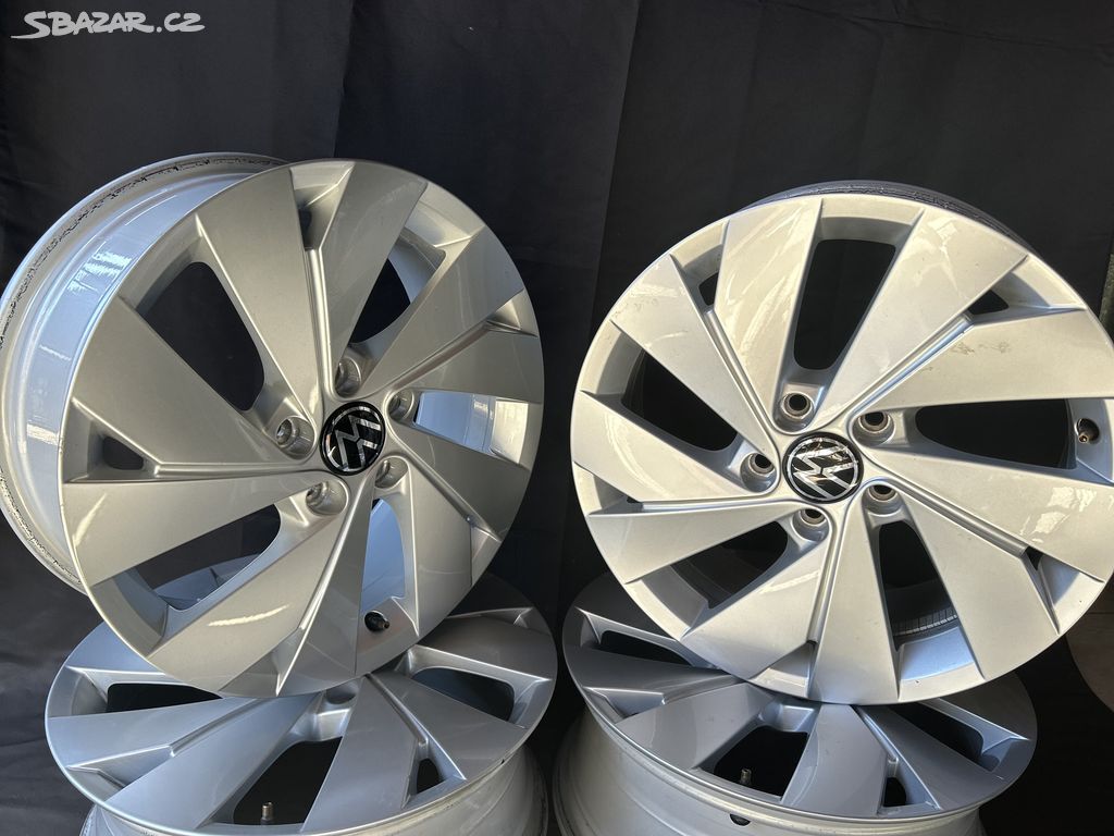 Originální alu kola VW Golf 5x112 r17