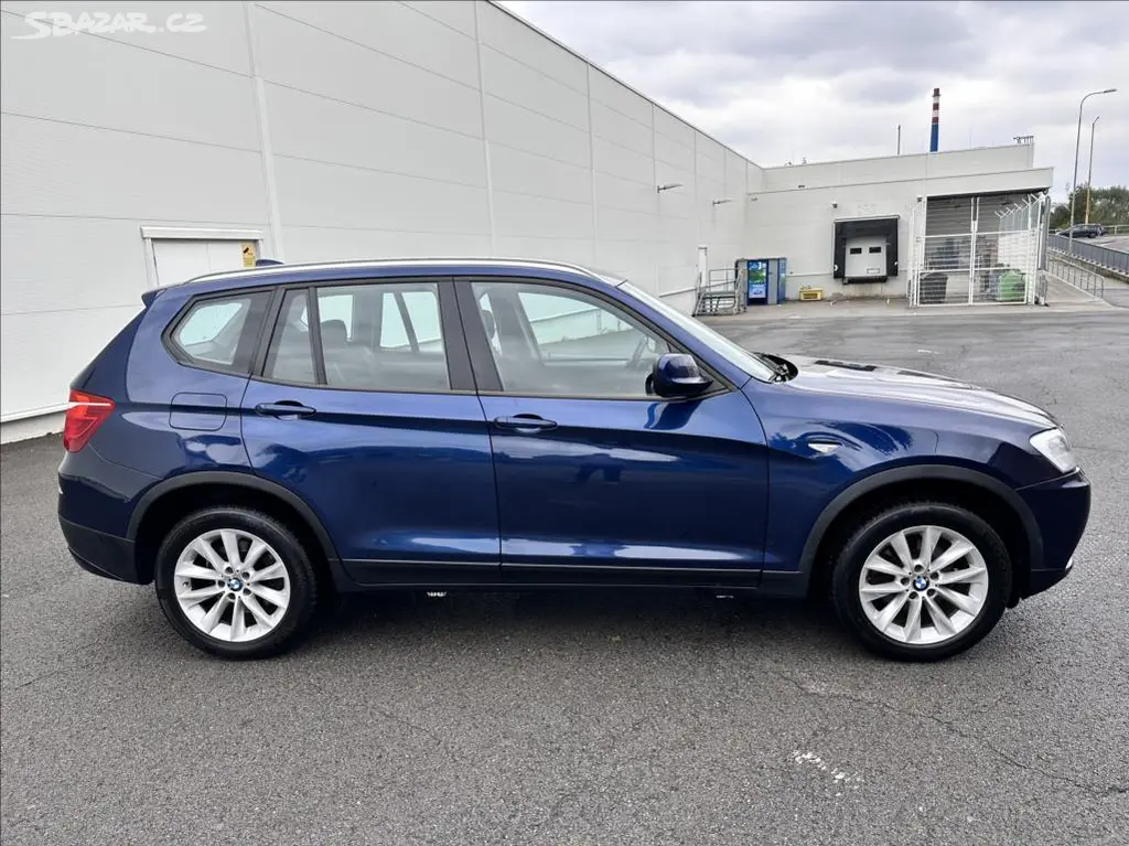 BMW X3, 2,0 4x4 20i NAVIGACE - fotka 2
