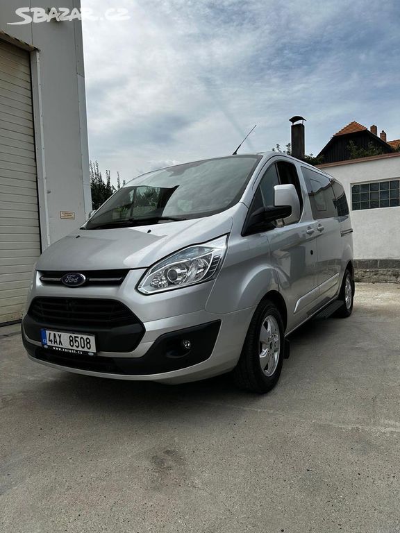 Ford Tourneo Custom 2.2TDCi 114 kW