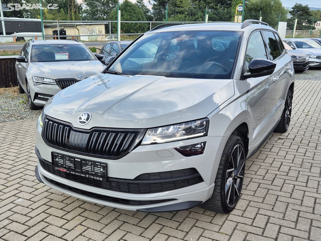 Škoda Karoq SPORTLINE VIRTUAL WEBASTO KAMERA TAŽNÉ