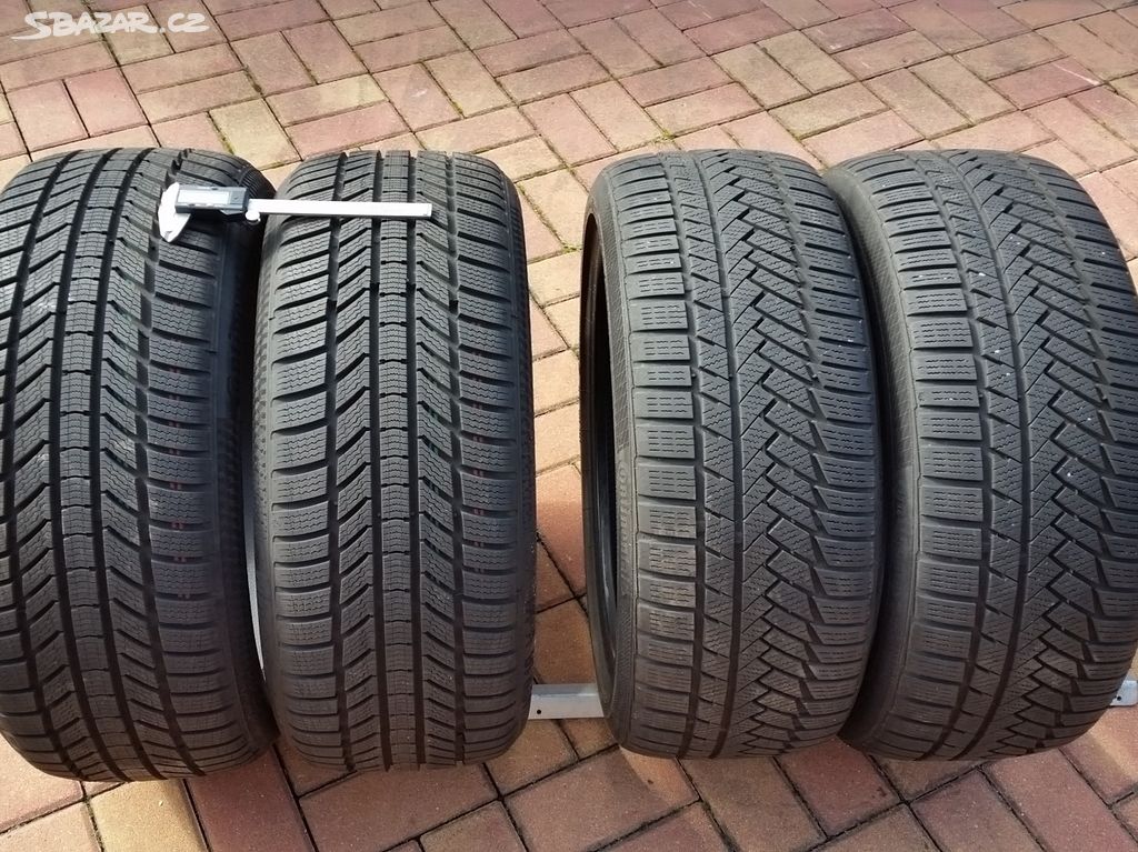 225/40 R18 92V XL zimní pneu CONTINENTAL 2 kusy