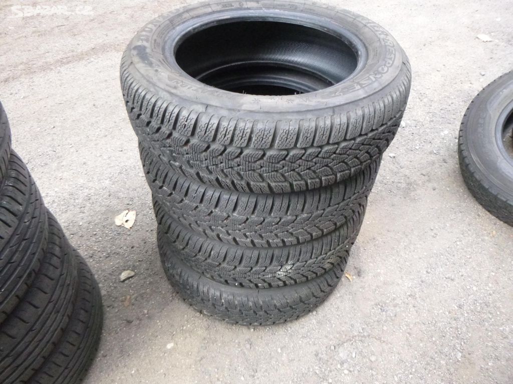 4x téměř nejeté zimní pneu dunlop 175/65 r15