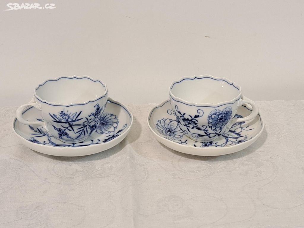 Starožitný porcelánový šálky s podšálky Míšeň 8105