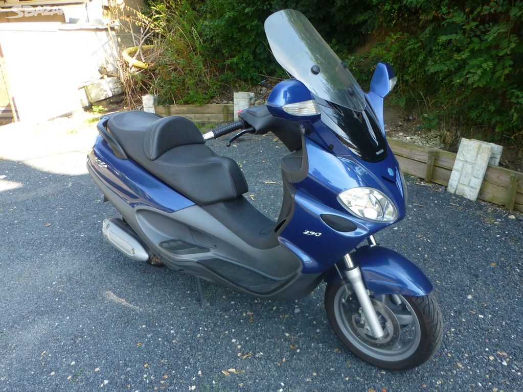 Piaggio X9 Evolution 250,15kw,2007,ČR,2maj.18000km