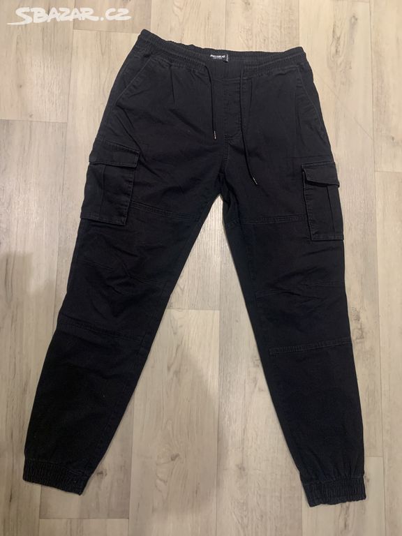 Chlapecké kapsáč.kalhoty Pull& Bear XS (164-176)