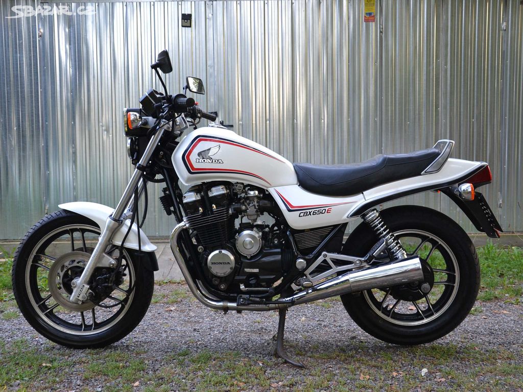 Honda CBX 650E, pouze 26tkm!