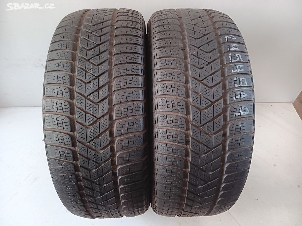 2ks zimní pneu 245/45/19 Pirelli