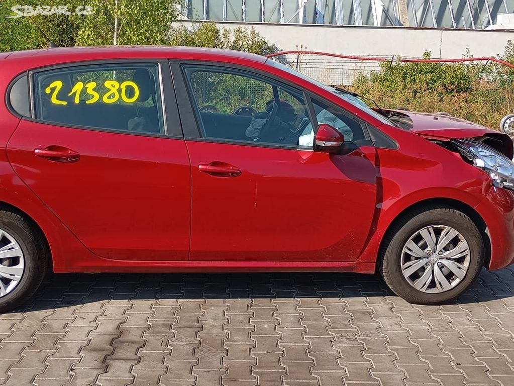 Prodám náhradní díly z vozu Peugeot 208 č. 21380