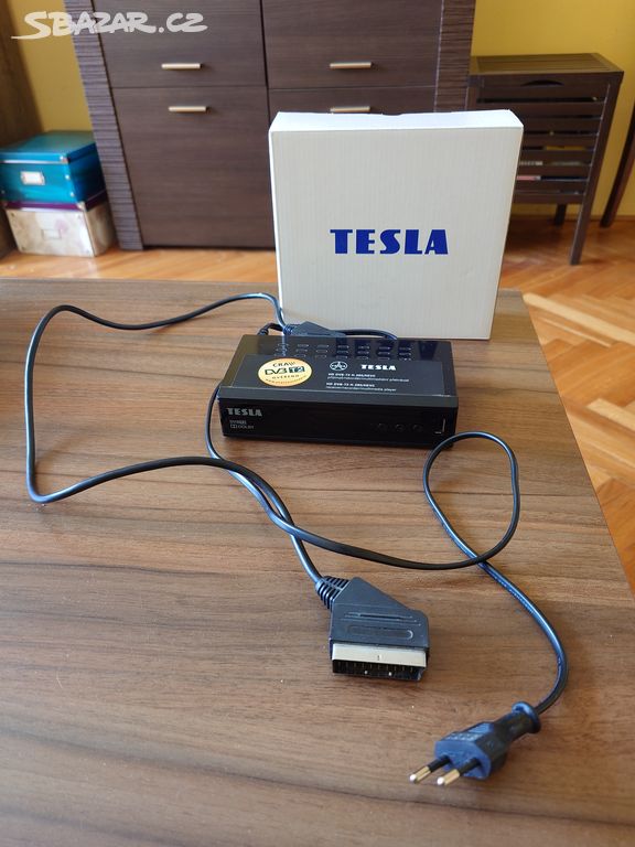 Tesla set-top box Vista T2 HD DVB-T2 H.265/HEVC