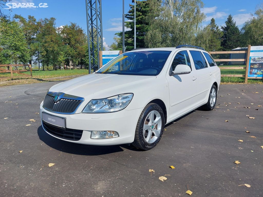 Škoda Octavia II ELEGANCE 1.4TSi 90kW,xenony,tažné