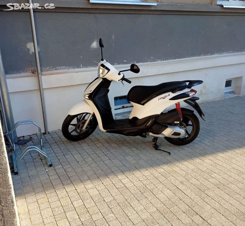 Skútr Piaggio Liberty S 125 ABS