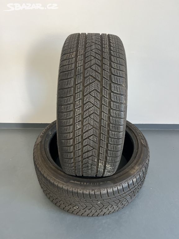 Zimní pneumatiky 285/40/22, Pirelli, DOT4222