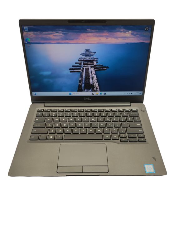 Dell Latitude 7390 - jako nový, v záruce na 1 rok!