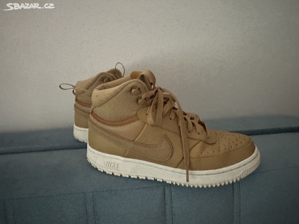 Vysoké zimní sneakers pánská Nike 41