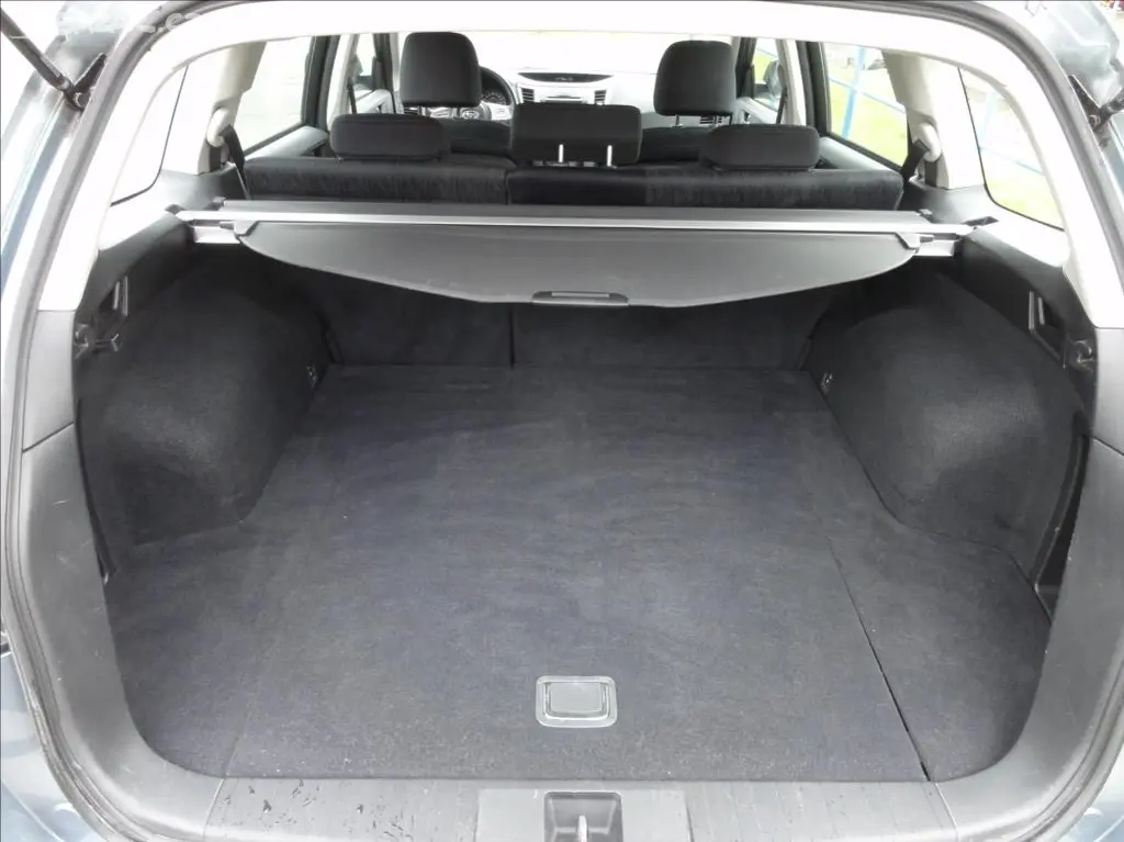 Subaru Legacy, 2,0 TOP stav Serviska 4X4 - fotka 6