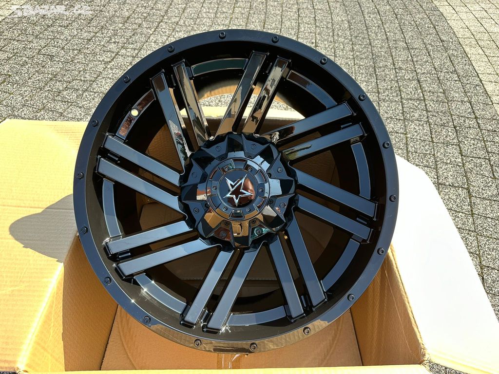 Alu kola 20 Jeep Wrangler 5x127 možnost 5x135