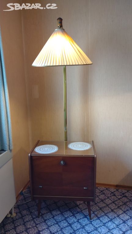 Vintage lampa s mini barem