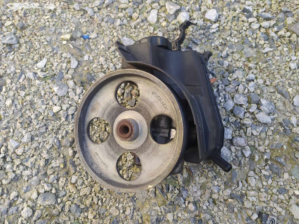 Peugeot 206 - Servo čerpadlo 9636868880