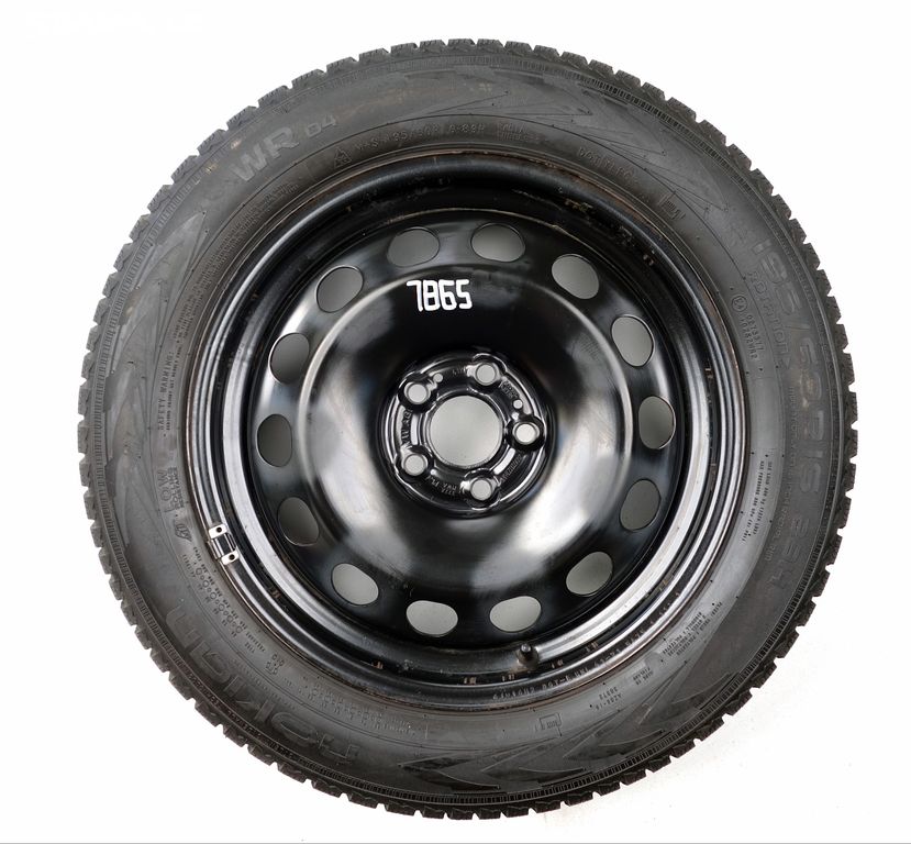 TOP Škoda Kamiq 16" Zimní kola 195/60/16 P7865