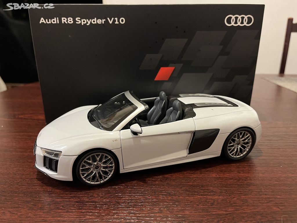 Audi R8 Spyder V10 1:18