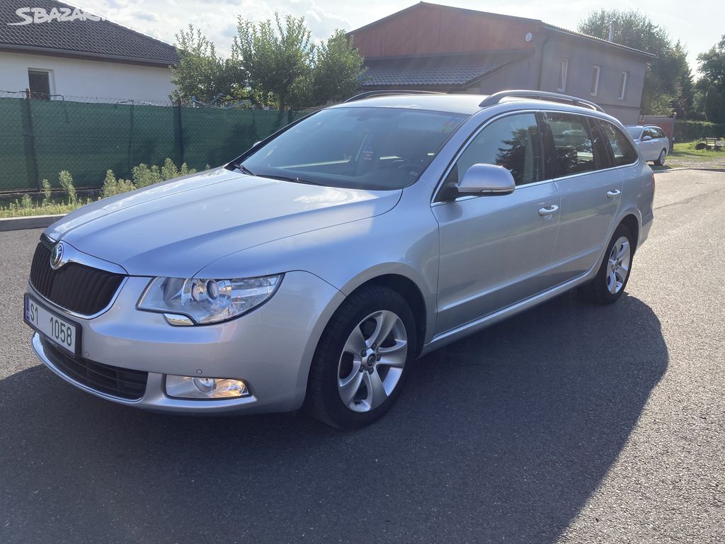 Škoda Superb kombi 2,0TDI DSG