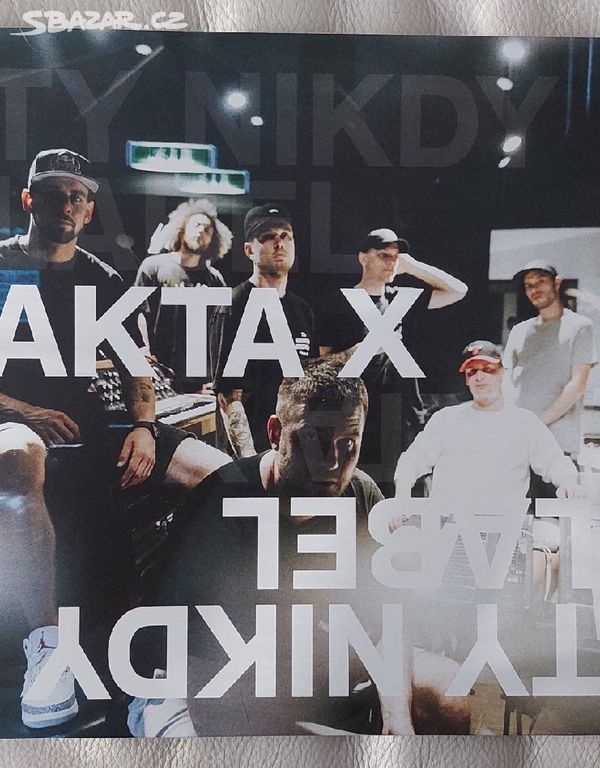 Ty Nikdy label- Akta X