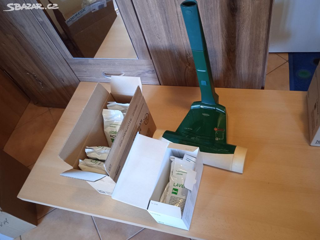 Vorwerk čistič koberců včetně příslušenství