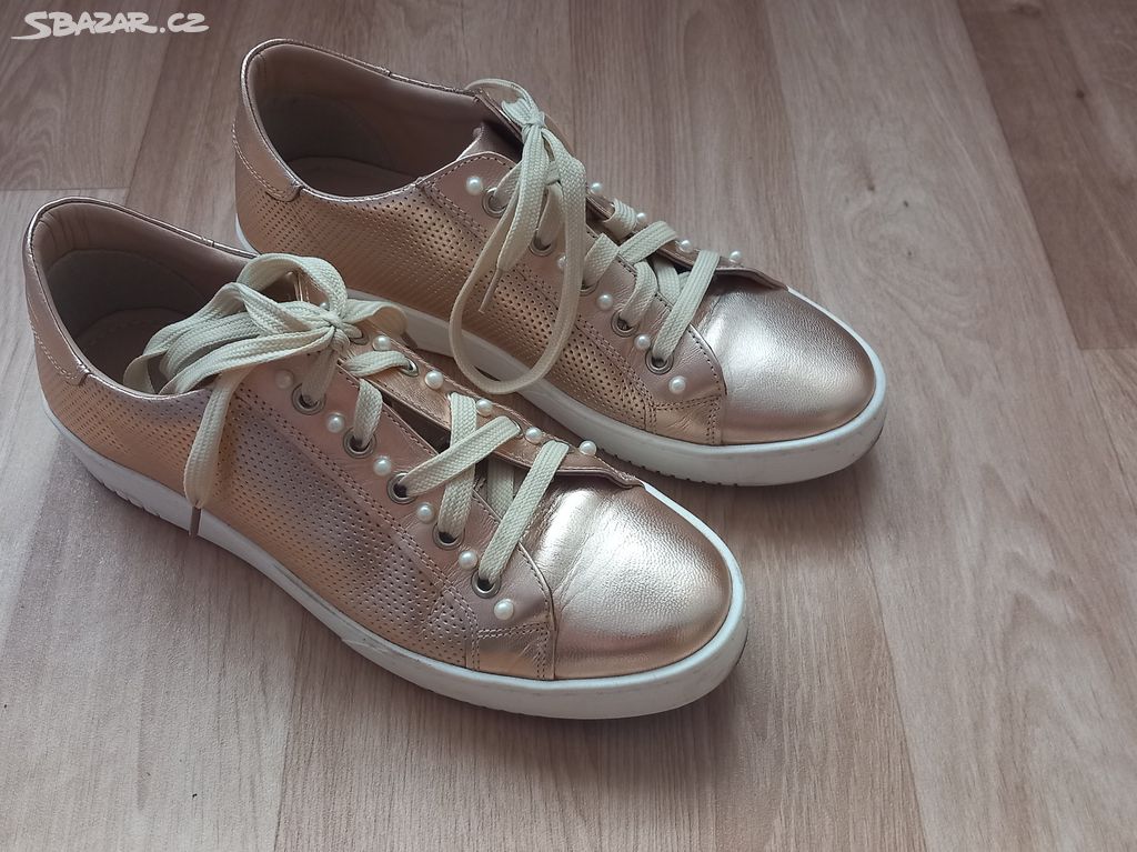 Kožené rose-gold polobotky LASOCKI vel. 39