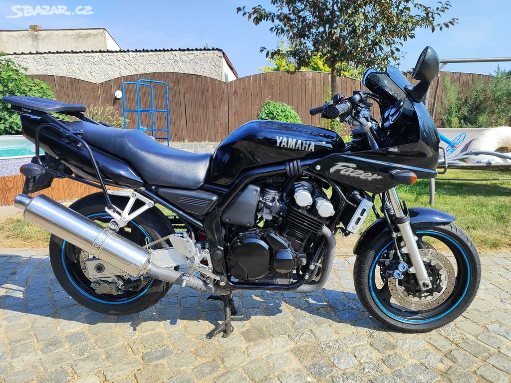 Yamaha FZS 600 Fazer