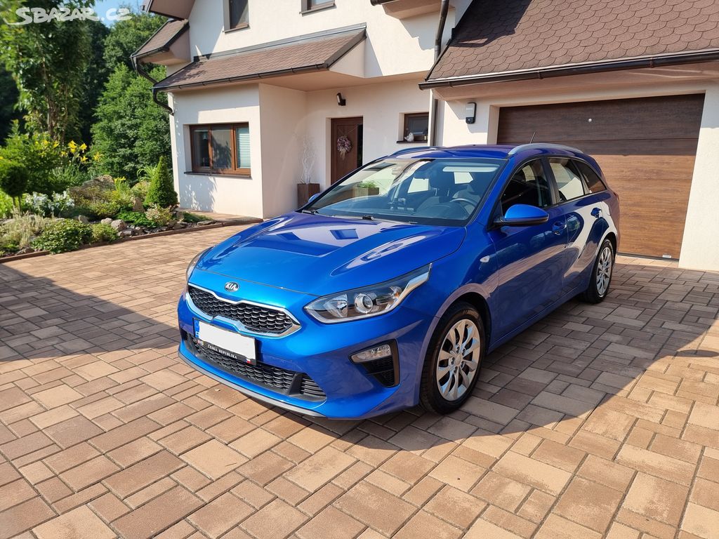 Kia Ceed SW -1.6 Diesel, 91tis. Km, zimní/letní p.