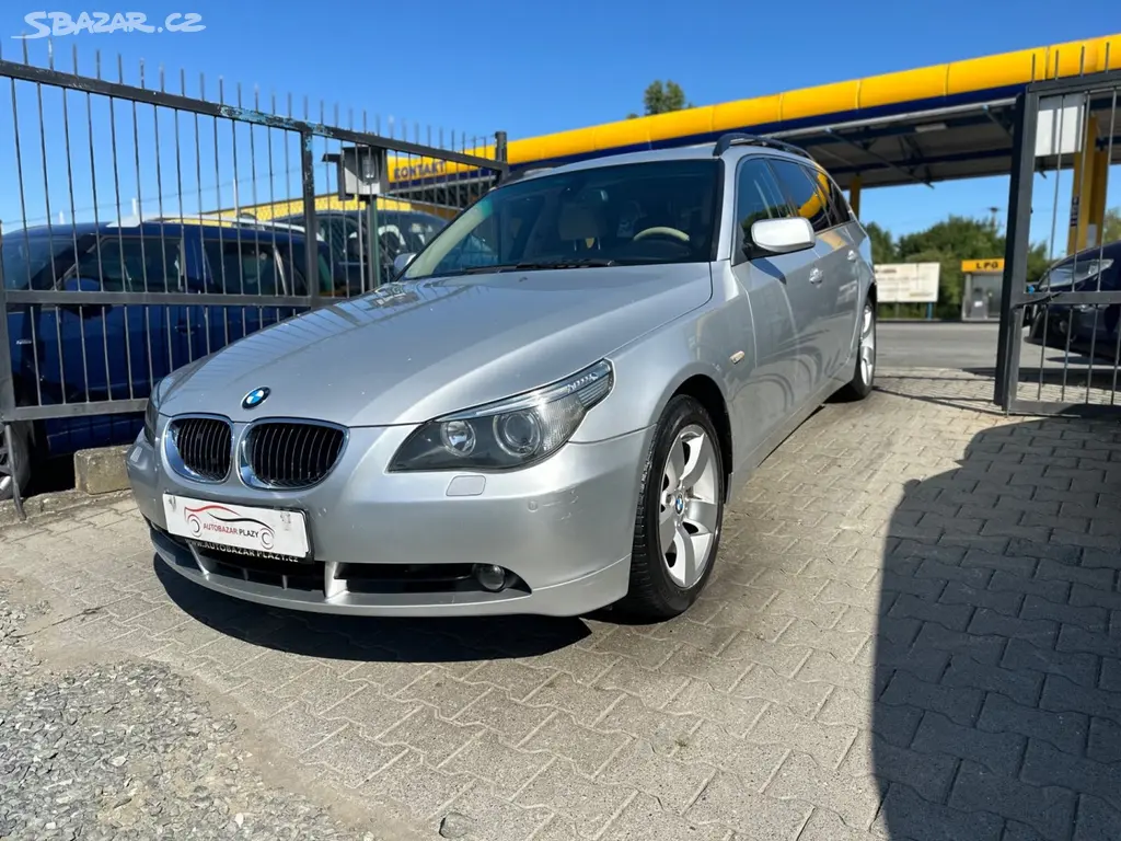 BMW Řada 5, 530Xd PĚKNÝ STAV - fotka 4