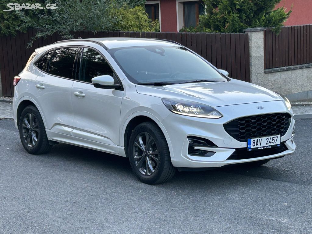 Ford Kuga ST-LINE 2.0d 140kw AWD automat ČR 1.maj