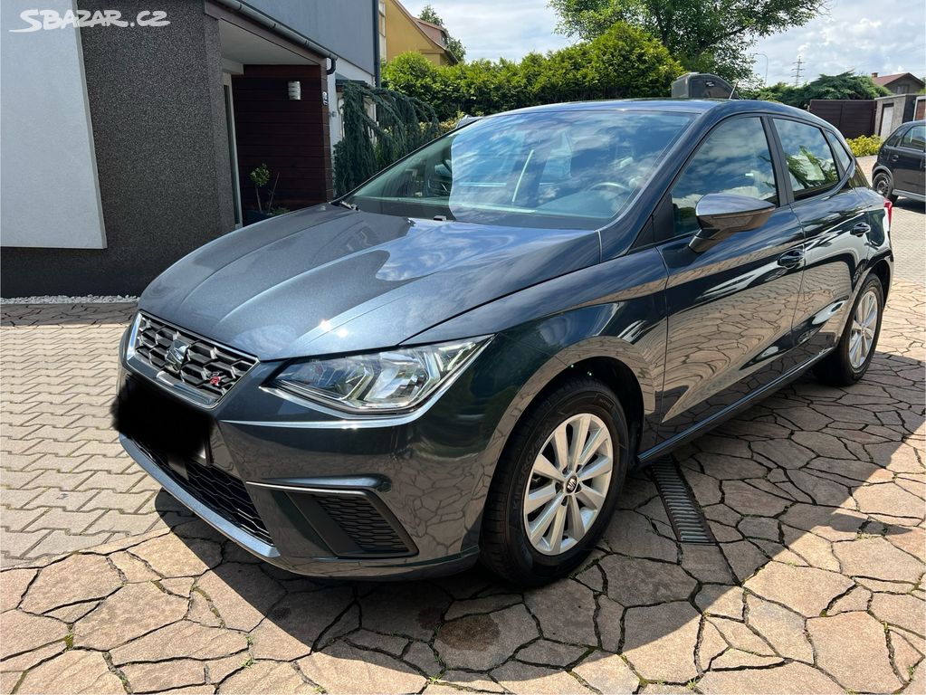 Seat Ibiza 1.0 TSI 70 kw 1. majitel najeto 20 000