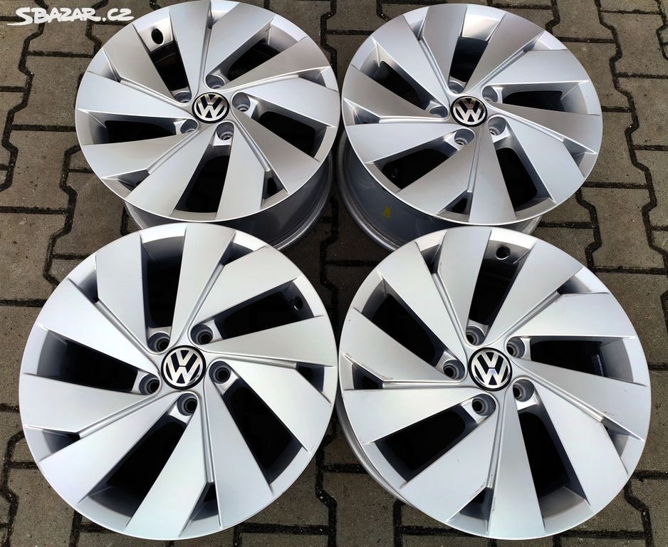 Alu kola originál Volkswagen Golf VIII 5x112 R17