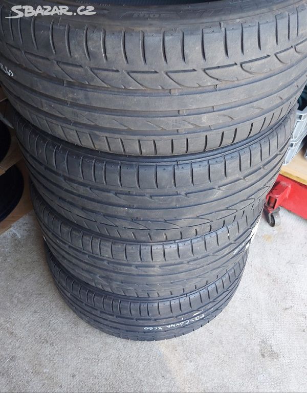 Bridgestone Potenza 235/40 r19