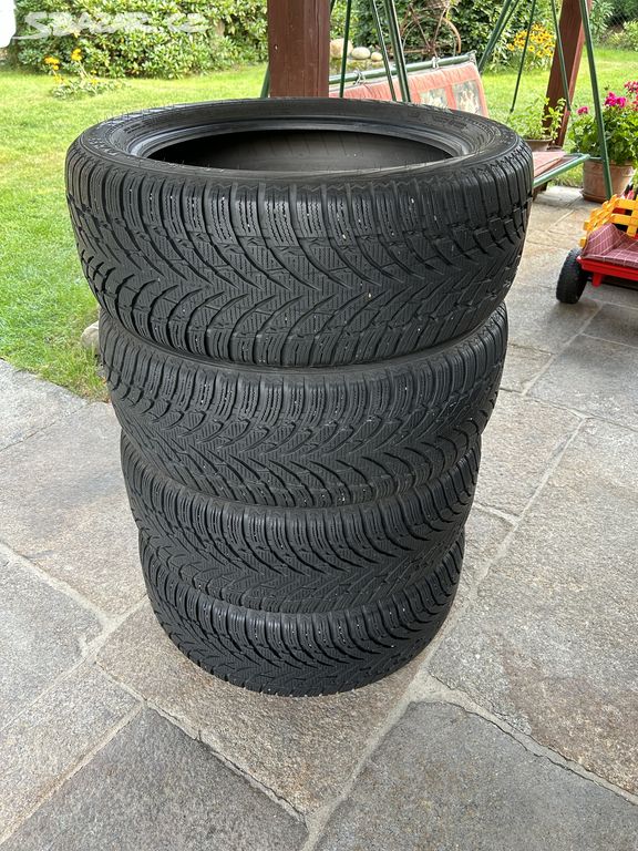 Zimní pneumatiky NOKIAN WR SUV 4 235/50R19