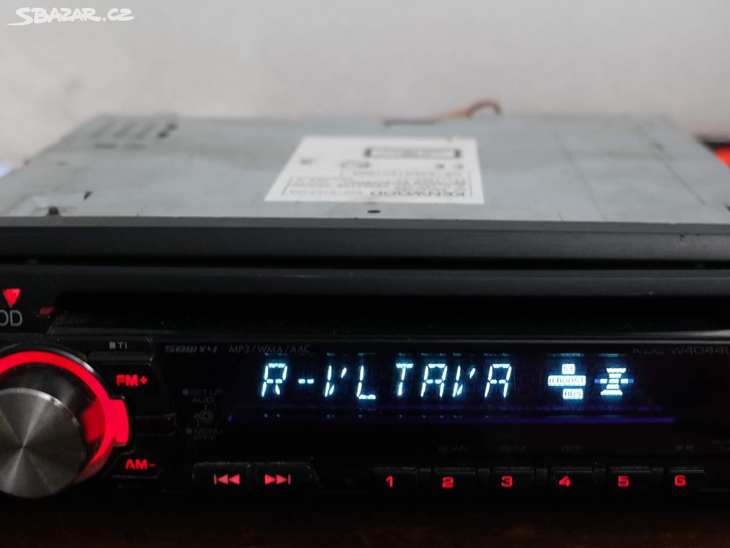 Kenwood autorádio s CD MP3 USB