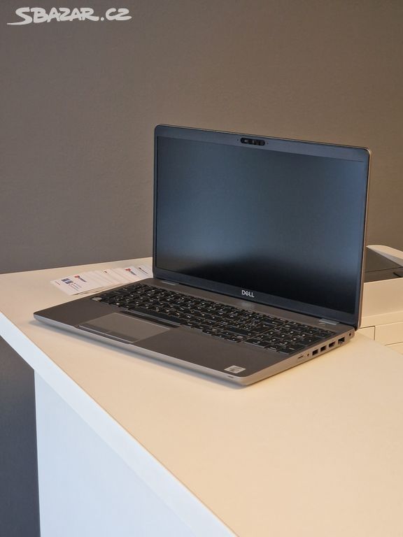 Dell Precision 3551