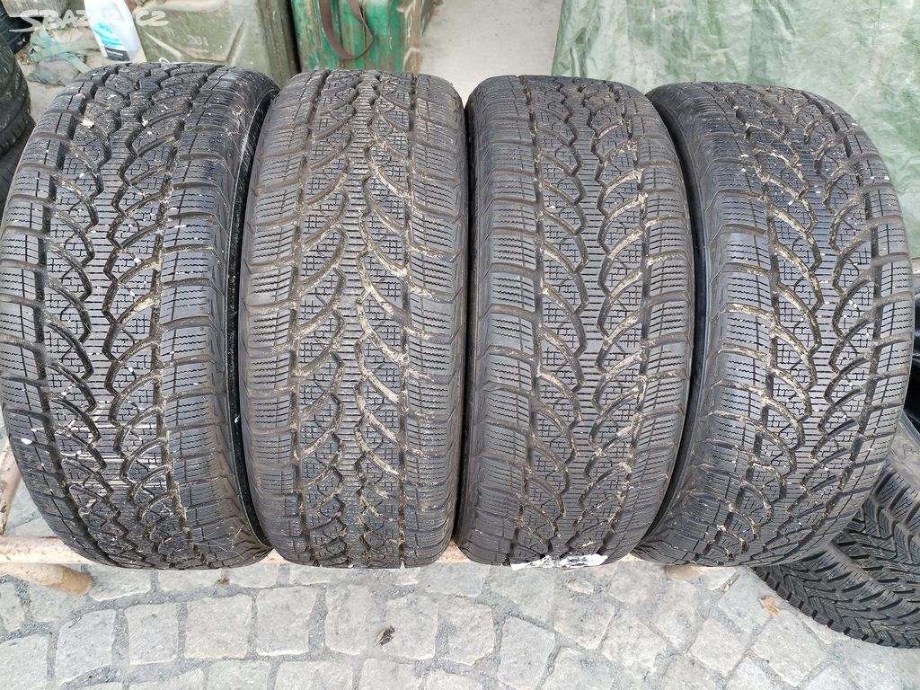 205/55/16 zimni MICHELIN a BRIDGESTONE 205/55 R16