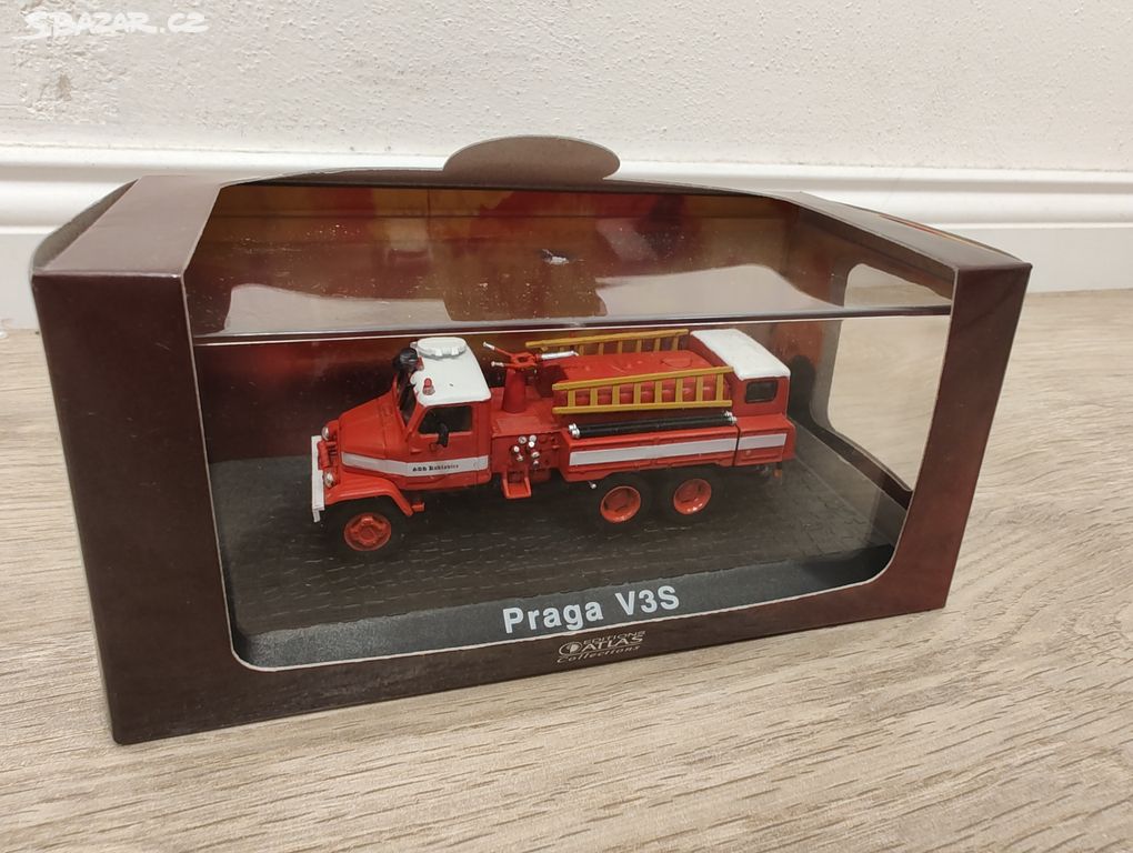 Praga V3S 1:72 - model hasiči