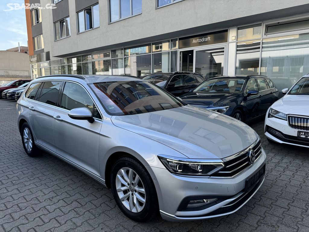 VW Passat B8 2.0 TDI 110kW DSG Tažné ACC Navi DAB