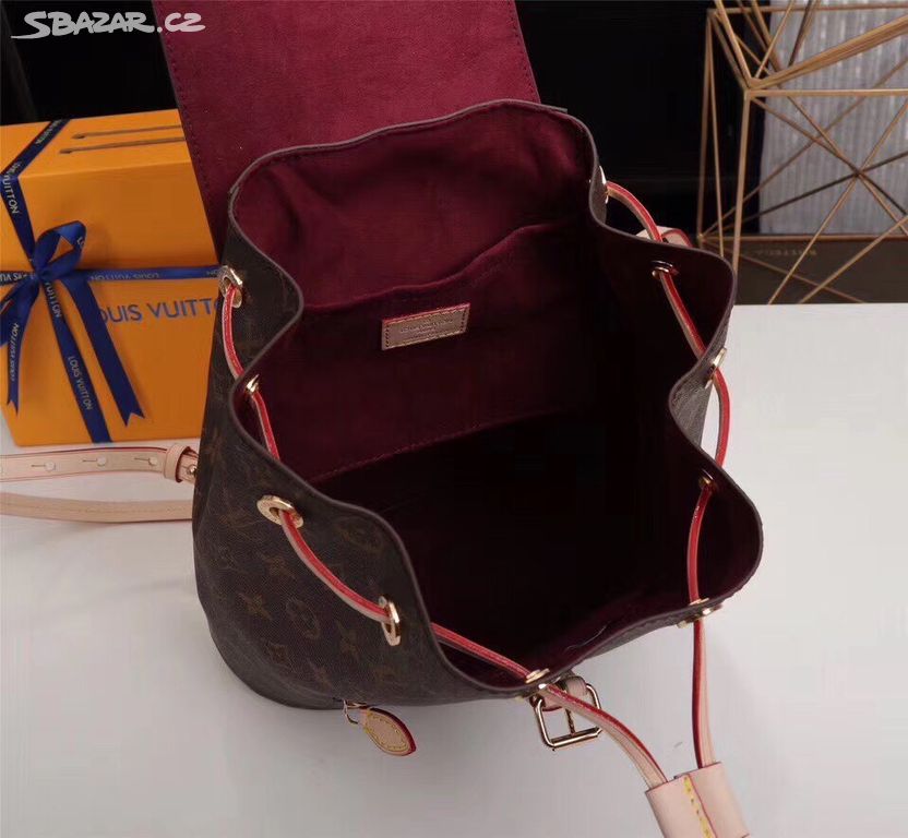 Nadherny velký Kožený Louis Vuitton batoh taska - Orlová, Karviná 