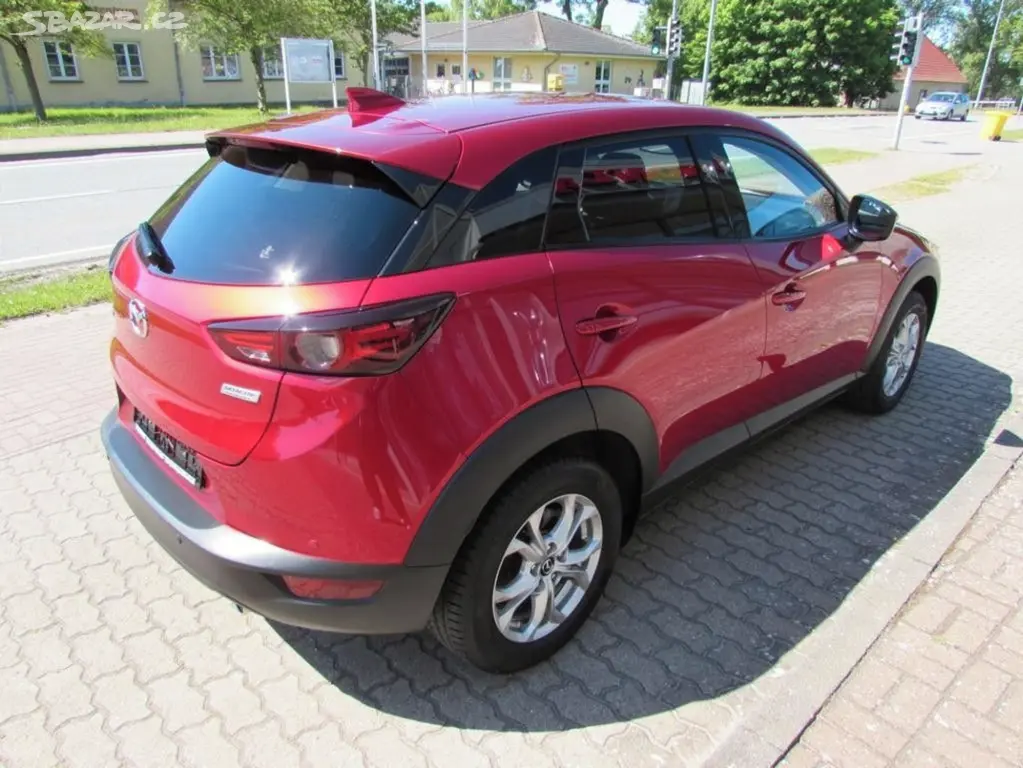 Mazda CX-3 2.0 120 Exclusive-Line - 121 PS - fotka 4