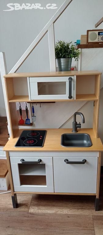 Dětská kuchyňka IKEA