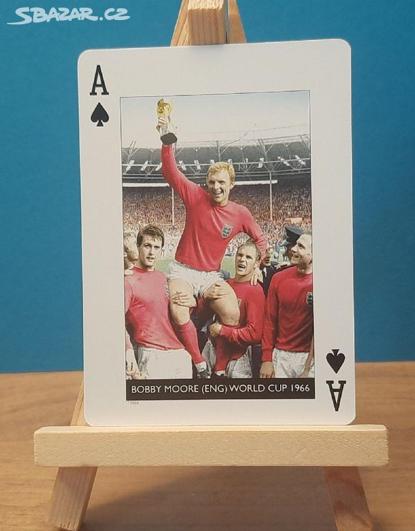 BOBBY MOORE _ ENGLAND _ WORLD CUP 1966 _