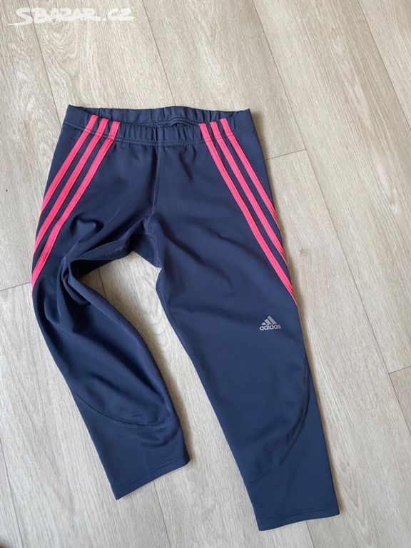 Dámské 3/4 leginy Adidas vel.S