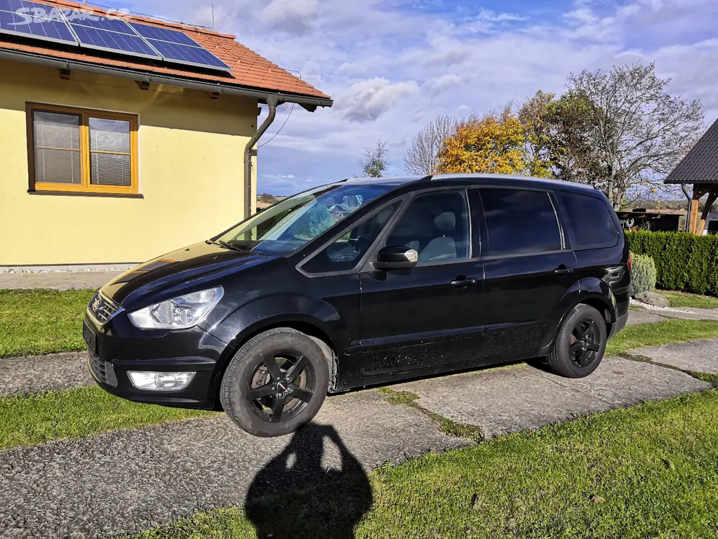 Ford Galaxy, 2.0TDCI 120 KW 2014 7 MÍST - fotka 3