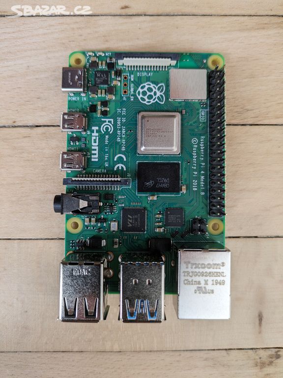 Minipočítač Raspberry Pi 4B (8GB) + Argon One