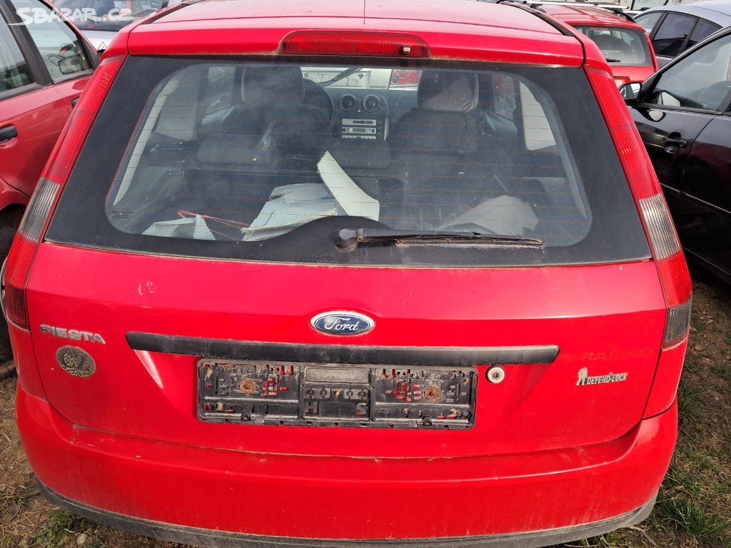 Ford Fiesta páté dveře 2002-2005